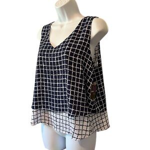 NWT Liz Claiborne Career Layer Flared Women’s Tank Top Size PM, Navy/White.